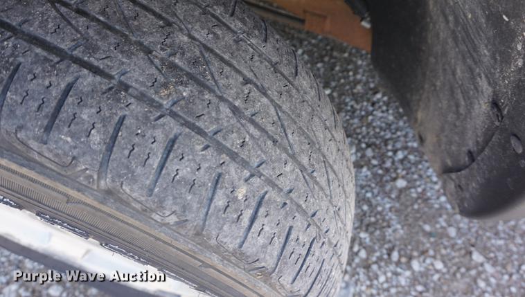 image for item DB6023 2005 GMC Sierra 1500 Ext. Cab pickup truck