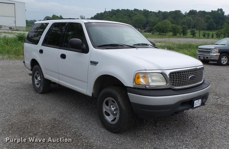 image for item DB7125 2001 Ford Expedition SUV