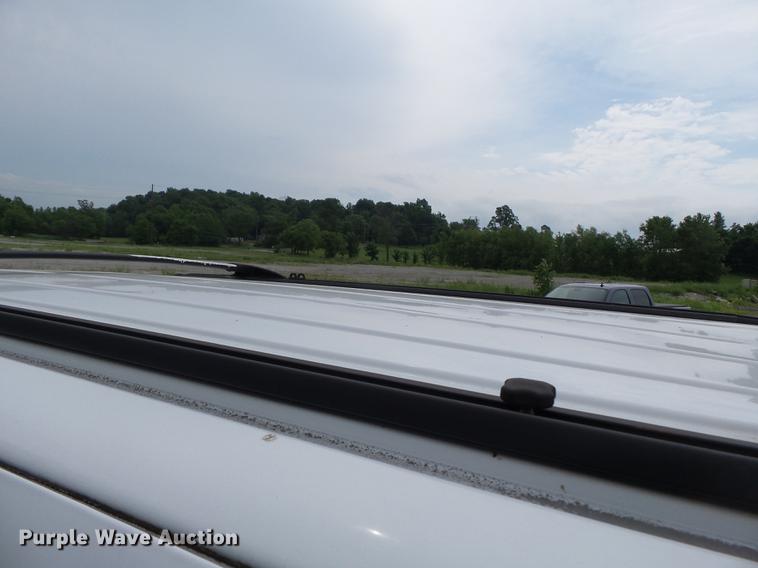 image for item DB7125 2001 Ford Expedition SUV