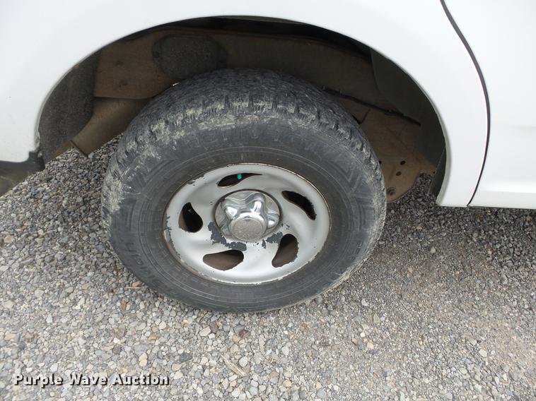 image for item DB7125 2001 Ford Expedition SUV