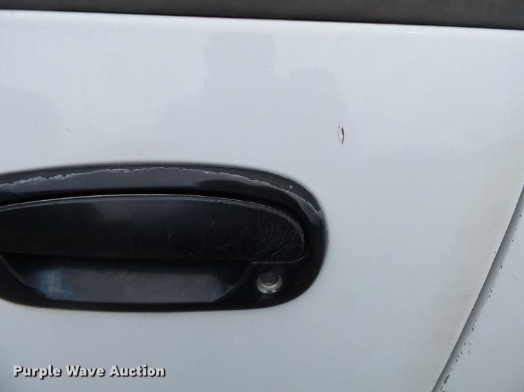 image for item DB7125 2001 Ford Expedition SUV