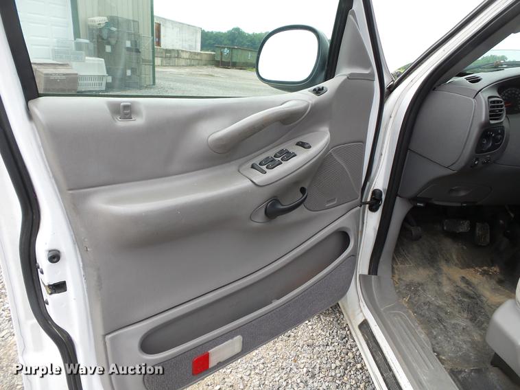 image for item DB7125 2001 Ford Expedition SUV