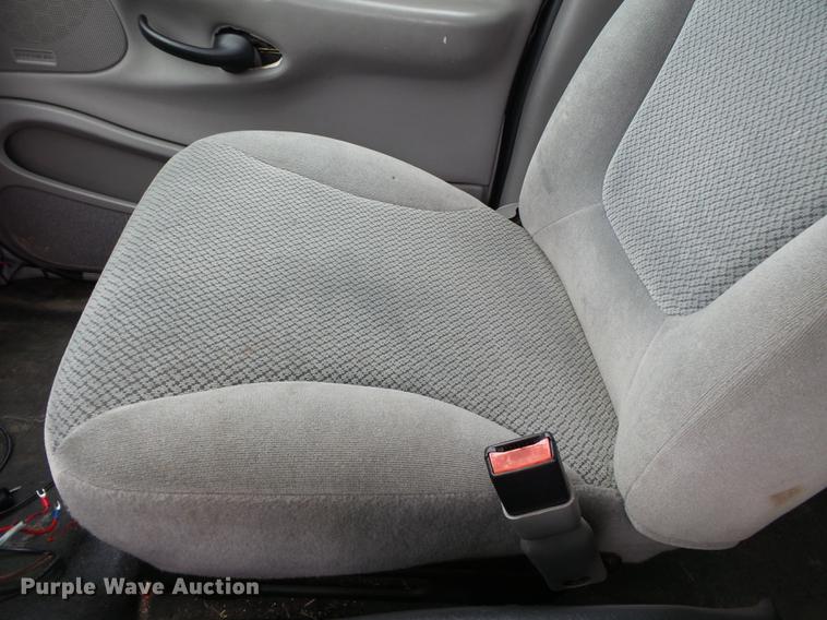 image for item DB7125 2001 Ford Expedition SUV