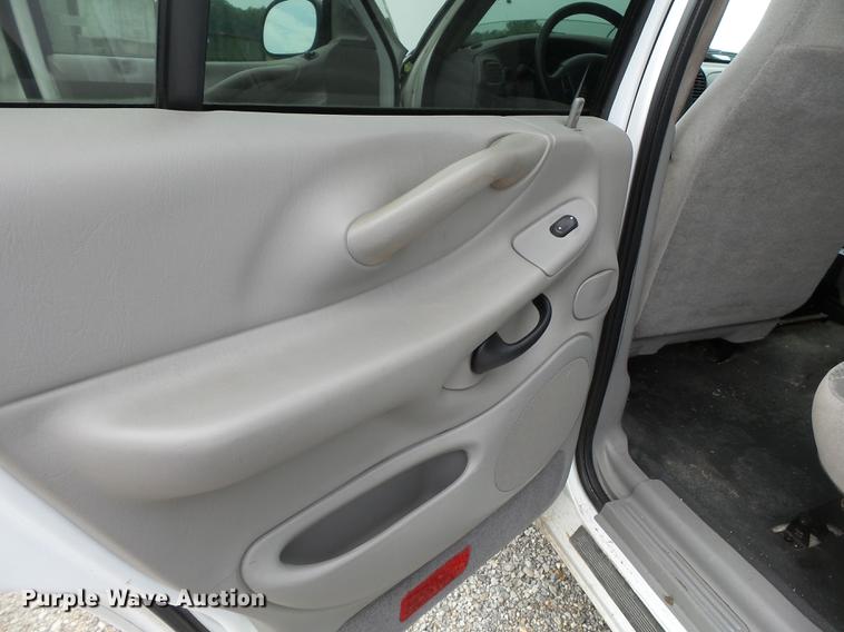 image for item DB7125 2001 Ford Expedition SUV