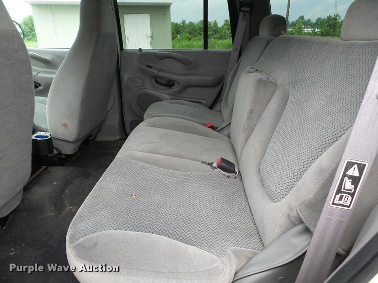 image for item DB7125 2001 Ford Expedition SUV