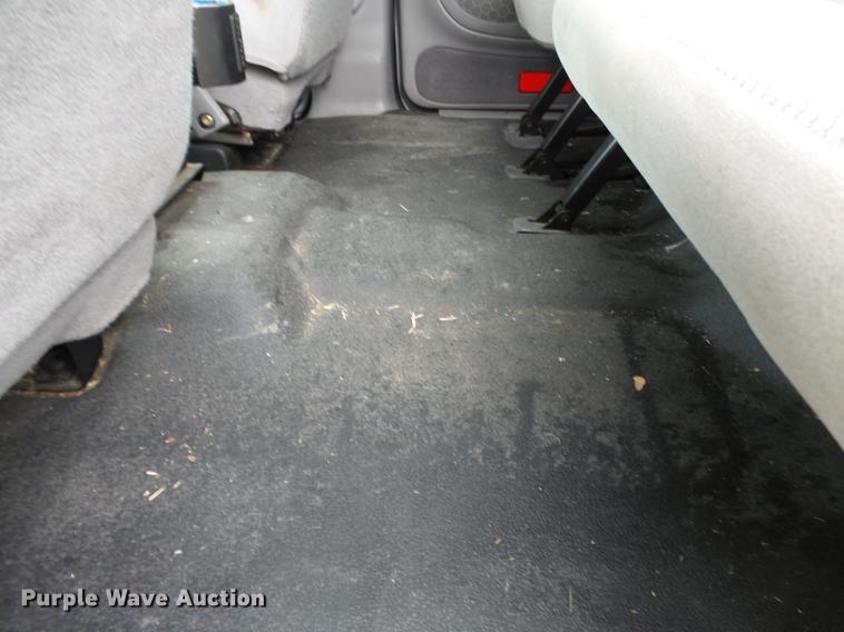 image for item DB7125 2001 Ford Expedition SUV