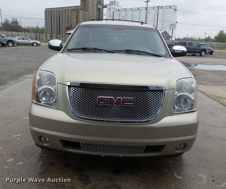 image for item DB7163 2007 GMC Yukon SUV