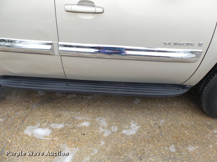 image for item DB7163 2007 GMC Yukon SUV