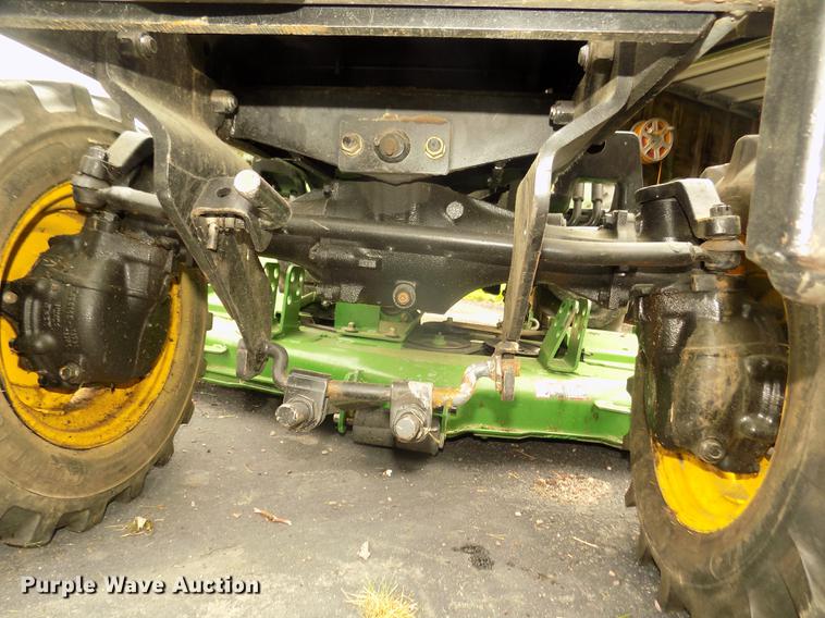 image for item DB8730 2006 John Deere 2320 MFWD tractor