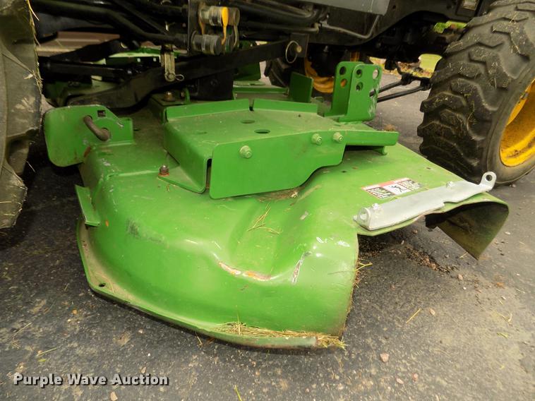 image for item DB8730 2006 John Deere 2320 MFWD tractor