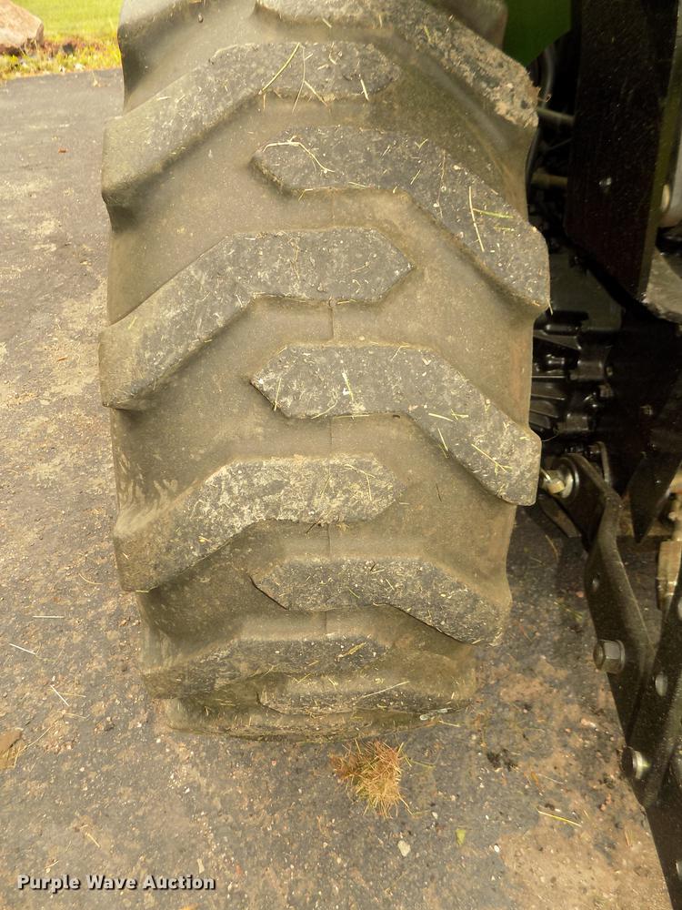 image for item DB8730 2006 John Deere 2320 MFWD tractor