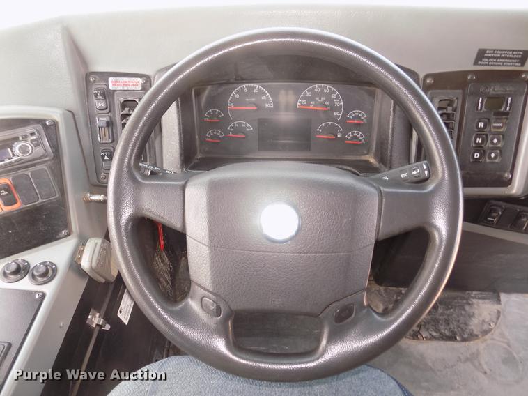 image for item DB8733 2009 Blue Bird Vision CV3011S school bus