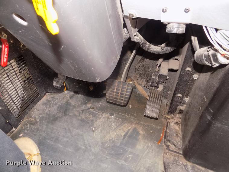 image for item DB8733 2009 Blue Bird Vision CV3011S school bus