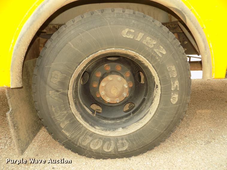 image for item DB8733 2009 Blue Bird Vision CV3011S school bus