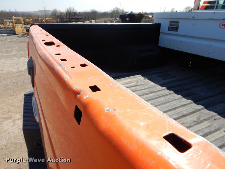 image for item DC2285 2013 Ford F250 Super Duty XL SuperCab pickup truck