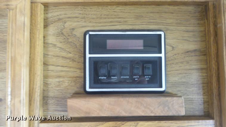 image for item DC3057 1981 Pace Arrow RV