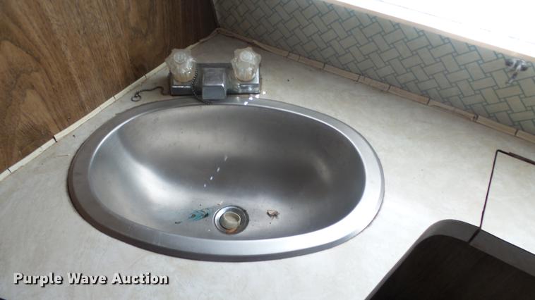 image for item DC3057 1981 Pace Arrow RV