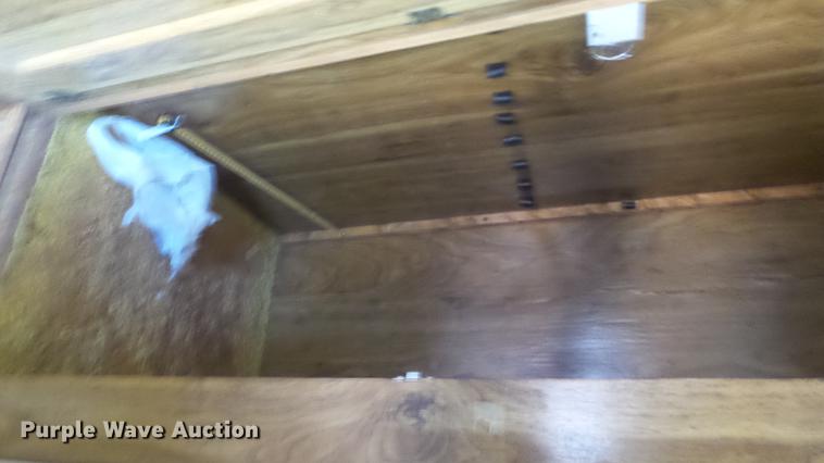 image for item DC3057 1981 Pace Arrow RV