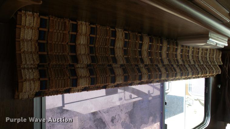 image for item DC3057 1981 Pace Arrow RV