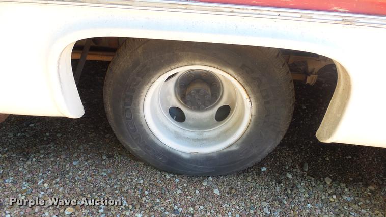 image for item DC3057 1981 Pace Arrow RV