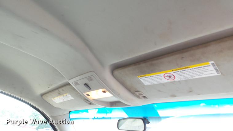 image for item DC4192 2011 Chevrolet Silverado 3500HD Crew Cab pickup truck cab and chassis