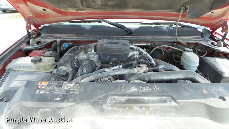 image for item DC4192 2011 Chevrolet Silverado 3500HD Crew Cab pickup truck cab and chassis