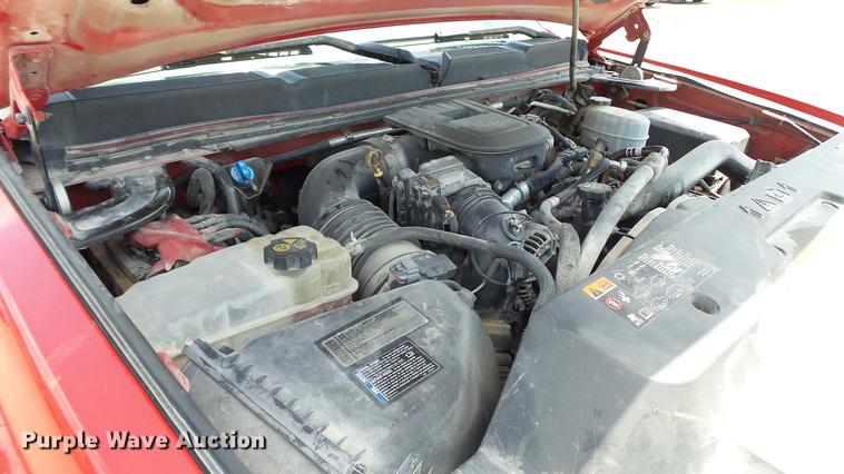 image for item DC4192 2011 Chevrolet Silverado 3500HD Crew Cab pickup truck cab and chassis