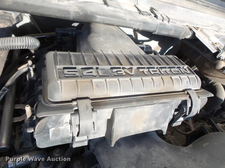 image for item DC4712 2005 Ford F250 Super Duty SuperCab pickup truck