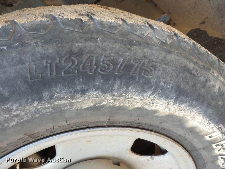 image for item DC4712 2005 Ford F250 Super Duty SuperCab pickup truck