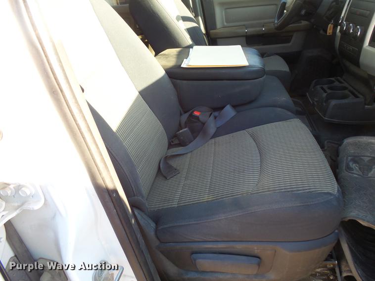 image for item DC4713 2011 Dodge Ram 2500 Quad Cab pickup truck