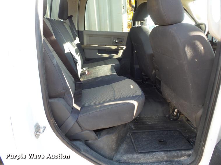 image for item DC4713 2011 Dodge Ram 2500 Quad Cab pickup truck