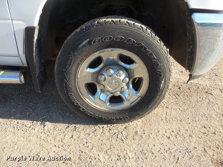 image for item DC4713 2011 Dodge Ram 2500 Quad Cab pickup truck