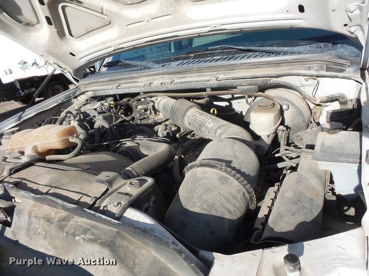 image for item DC4714 2004 Ford F250 Super Duty SuperCab pickup truck