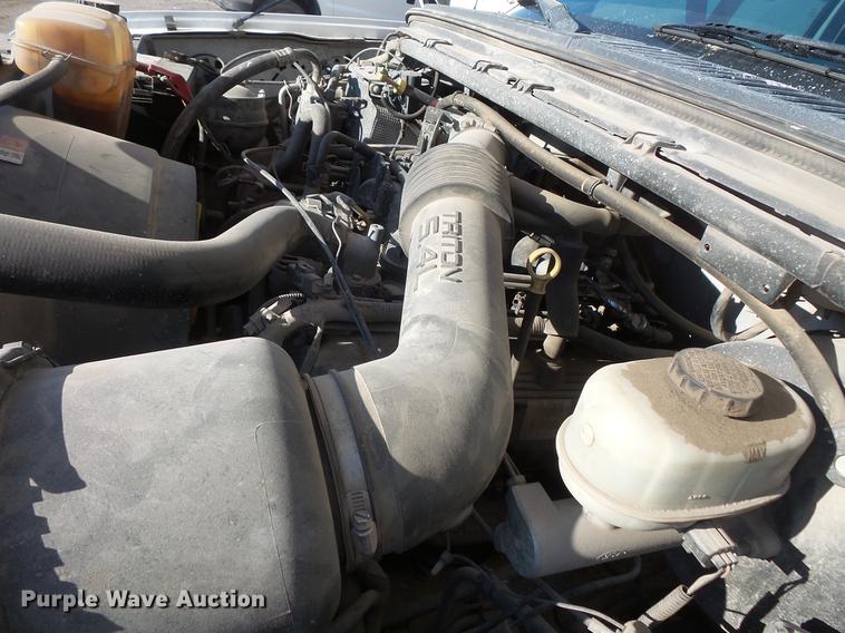 image for item DC4714 2004 Ford F250 Super Duty SuperCab pickup truck