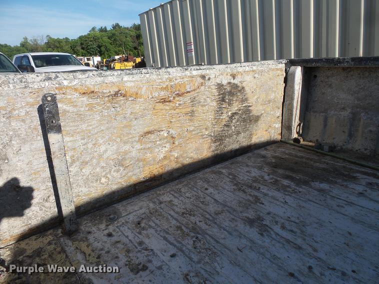 image for item DC4714 2004 Ford F250 Super Duty SuperCab pickup truck