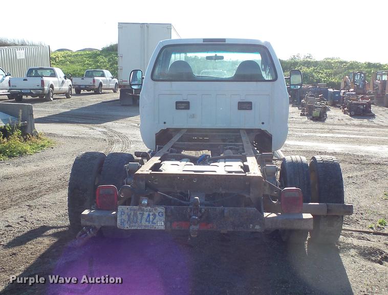 image for item DC4715 1999 Ford F450 Super Duty truck cab and chassis