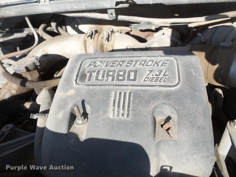 image for item DC4715 1999 Ford F450 Super Duty truck cab and chassis