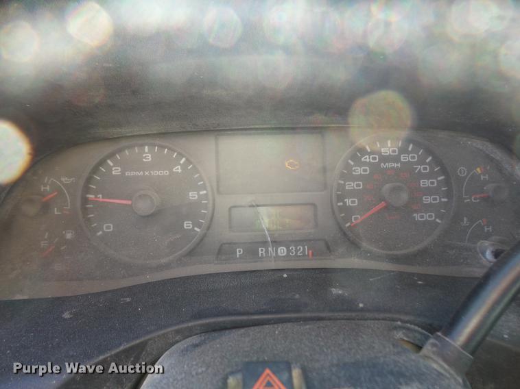 image for item DC4716 2005 Ford F250 Super Duty Crew Cab pickup truck