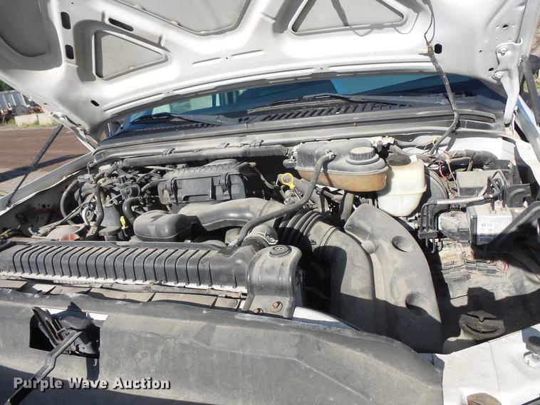 image for item DC4716 2005 Ford F250 Super Duty Crew Cab pickup truck