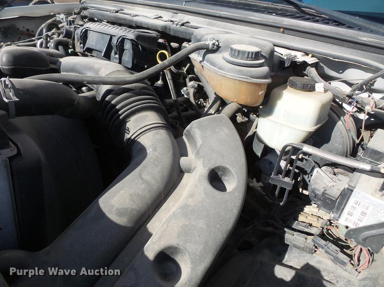 image for item DC4716 2005 Ford F250 Super Duty Crew Cab pickup truck