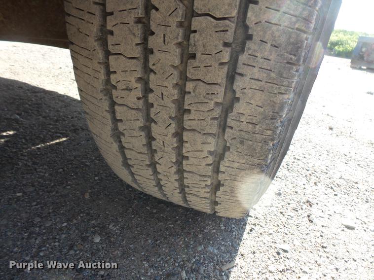 image for item DC4716 2005 Ford F250 Super Duty Crew Cab pickup truck