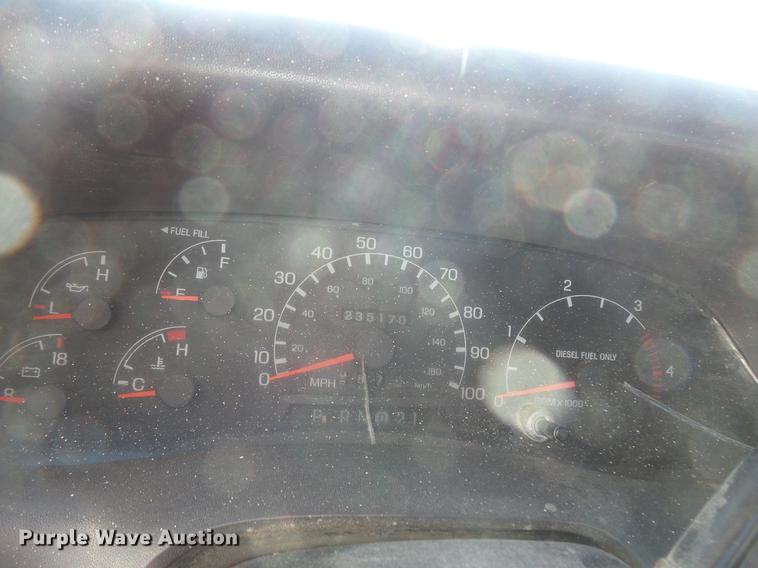 image for item DC4717 1999 Ford F450 Super Duty utility truck