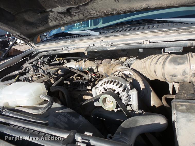 image for item DC4717 1999 Ford F450 Super Duty utility truck