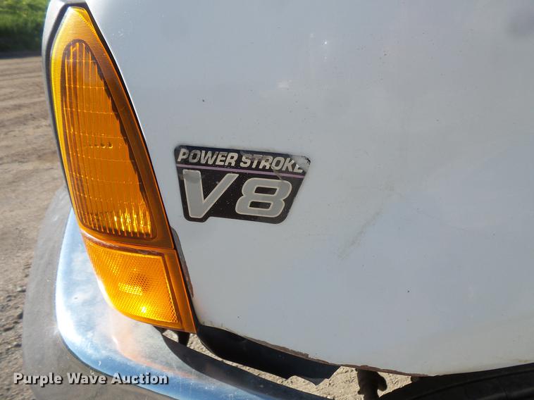 image for item DC4717 1999 Ford F450 Super Duty utility truck