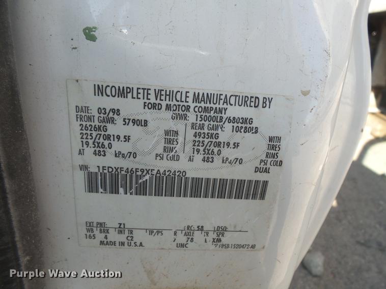 image for item DC4717 1999 Ford F450 Super Duty utility truck