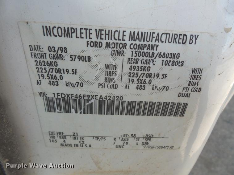 image for item DC4717 1999 Ford F450 Super Duty utility truck