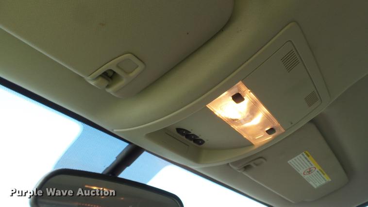 image for item DC5506 2014 Chevrolet Silverado 2500HD Crew Cab pickup truck