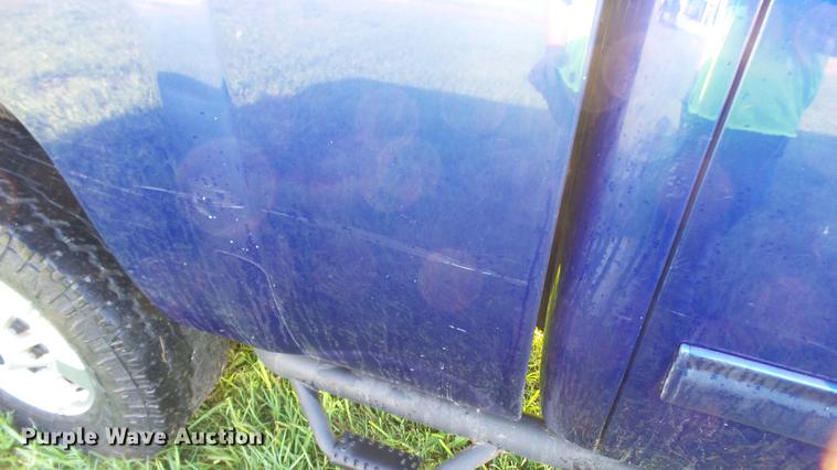 image for item DC5506 2014 Chevrolet Silverado 2500HD Crew Cab pickup truck