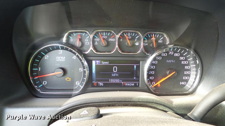 image for item DC5507 2015 Chevrolet Silverado 2500HD Crew Cab pickup truck