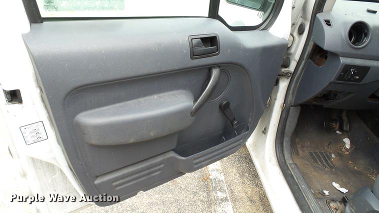 image for item DC5519 2010 Ford Transit Connect XL van